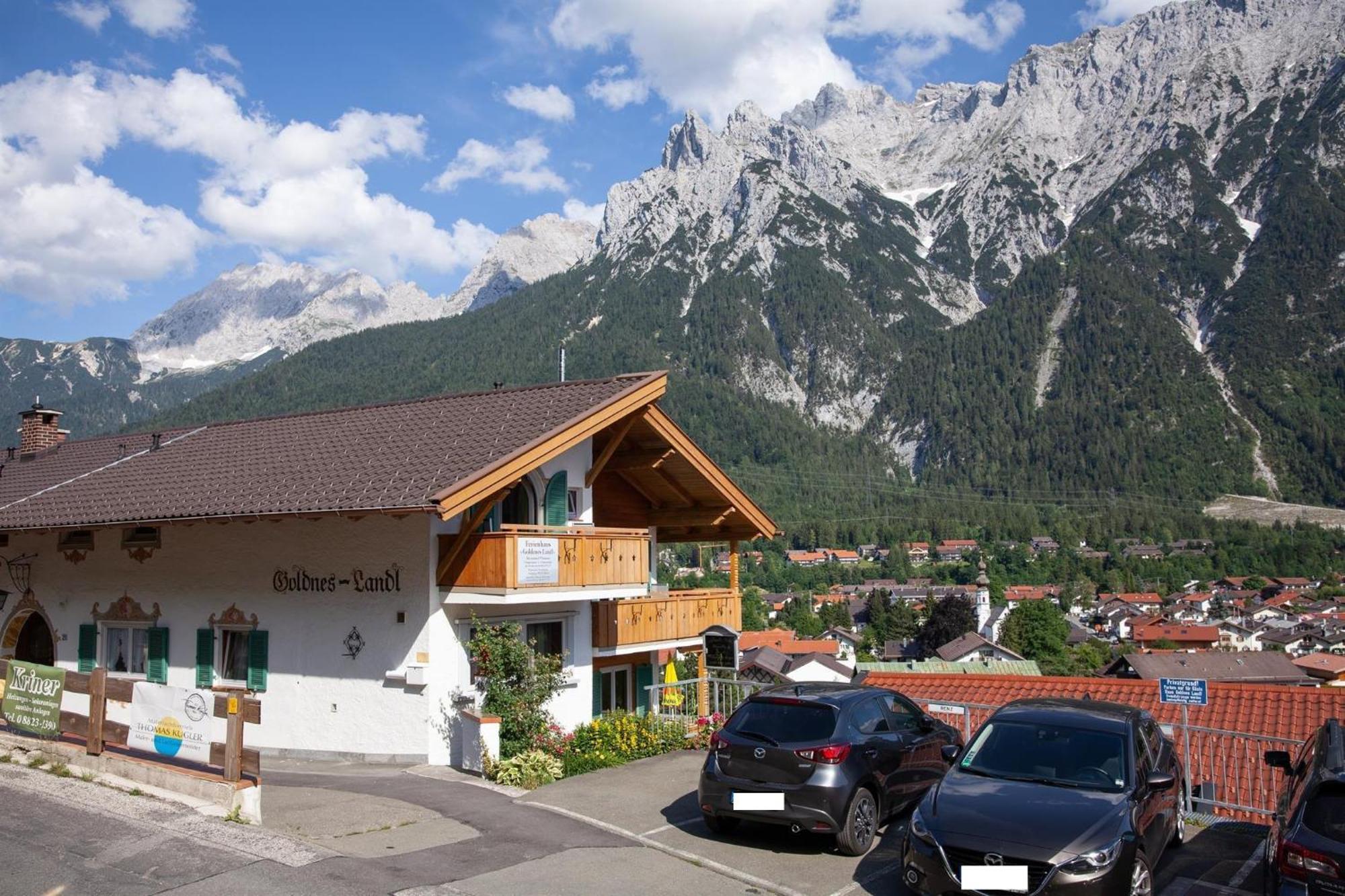 Ferienhaus Goldenes Landl มิทเทนวัลด์ ภายนอก รูปภาพ