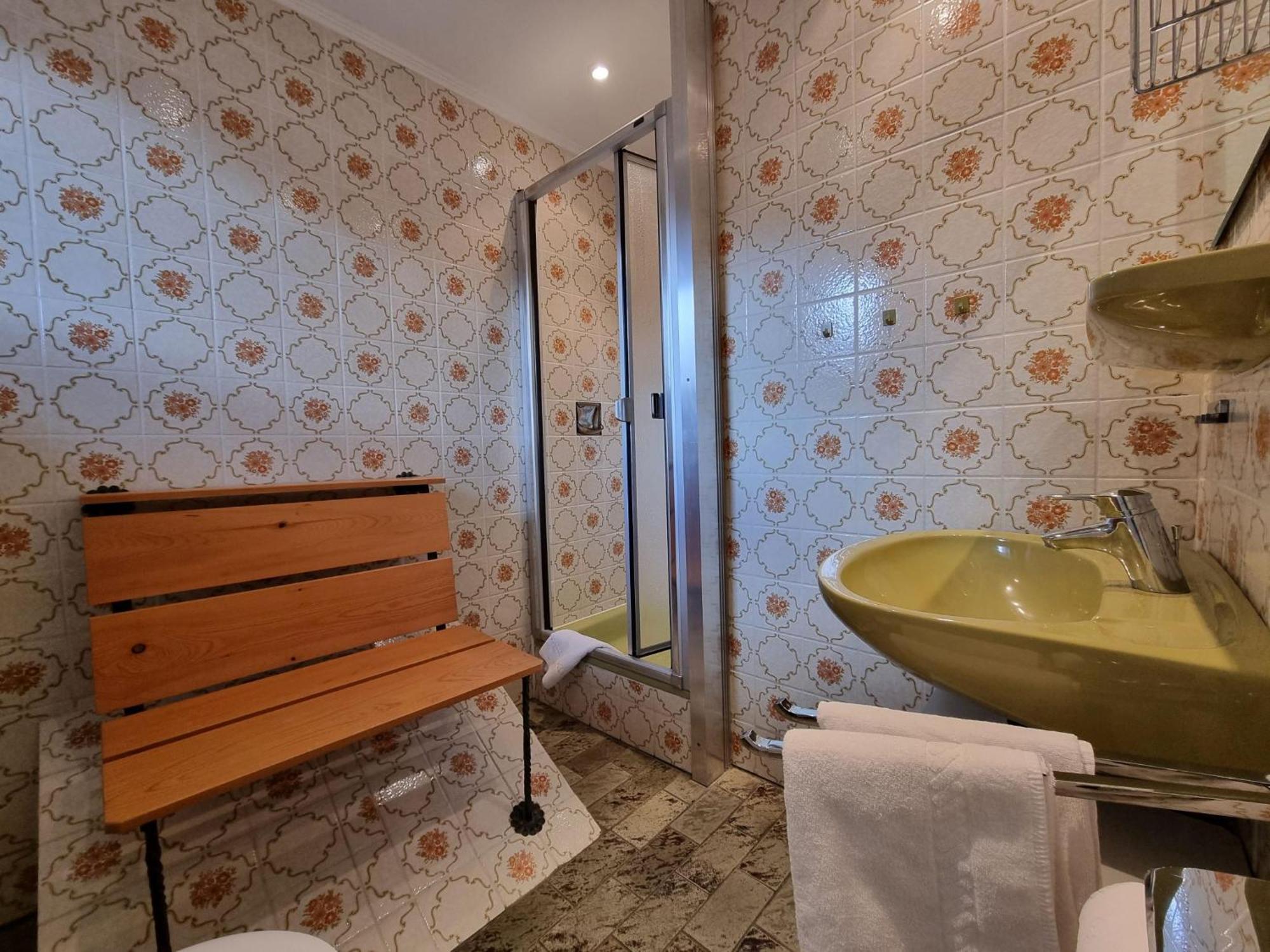 Ferienhaus Goldenes Landl มิทเทนวัลด์ ภายนอก รูปภาพ